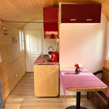 Шале Roulotte Жосиньи